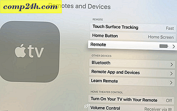 Het batterijniveau van uw Apple TV Siri-afstandsbediening controleren en opladen